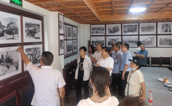 参加“探源中华文明，重忆入党初心”主题党日活动